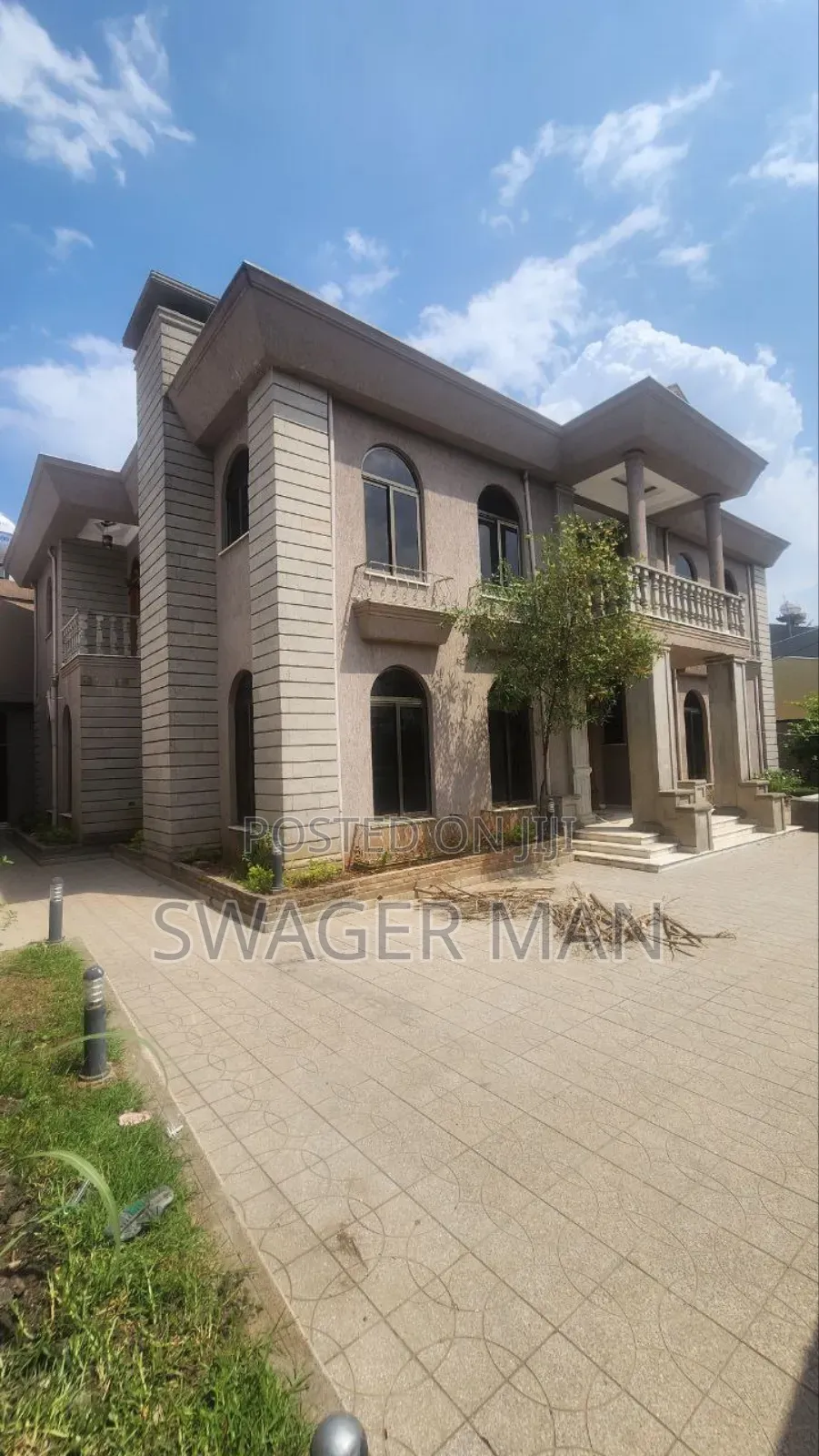 Furnished 10bdrm Townhouse/Terrace in ጣፎ, Yeka for sale