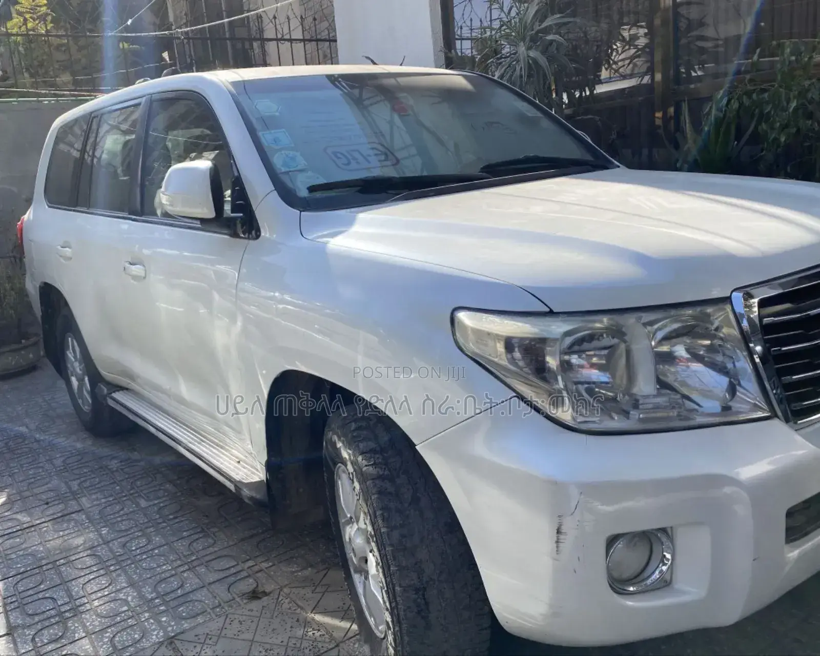 Toyota Land Cruiser 2013 Ivory