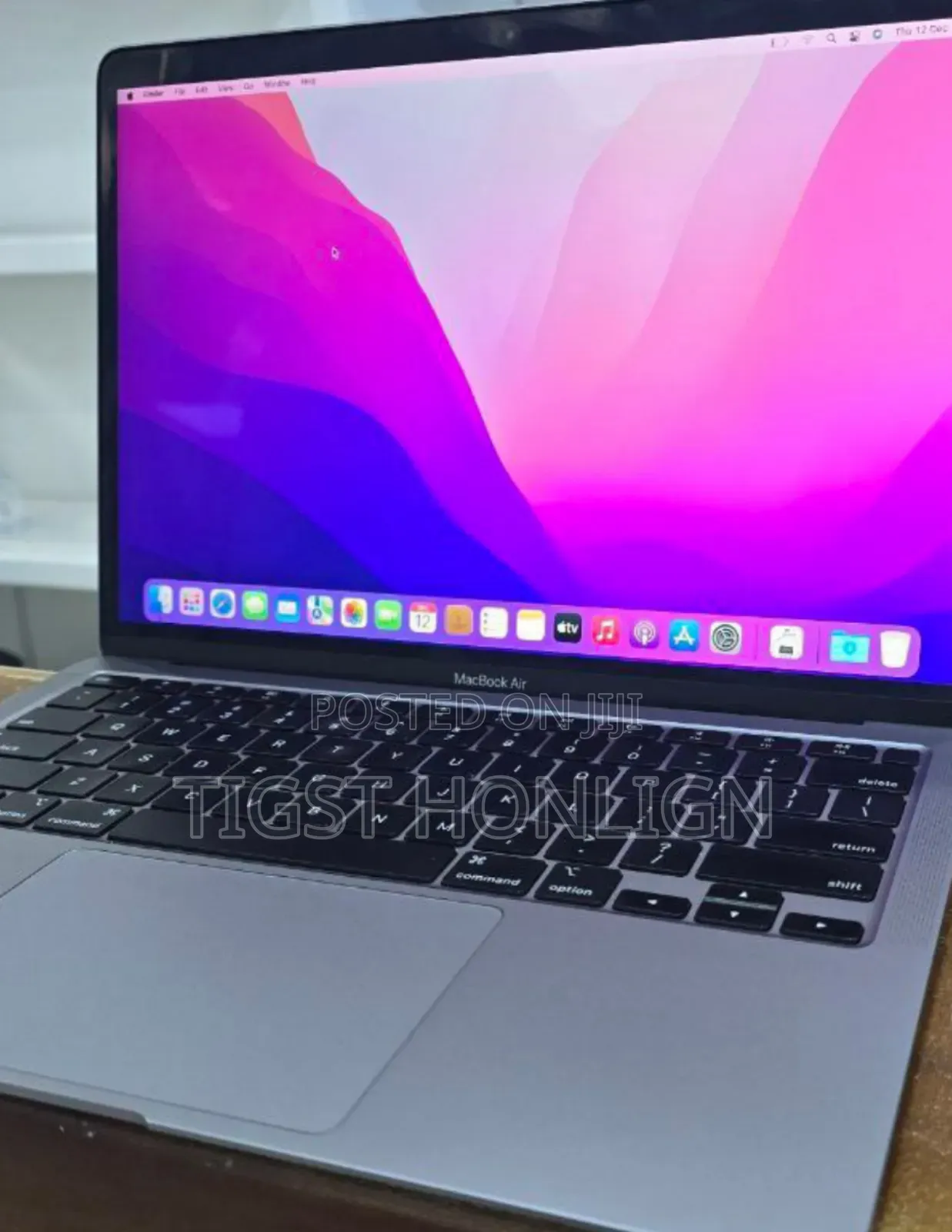 New Laptop Apple MacBook 8GB Apple M1 SSD 256GB