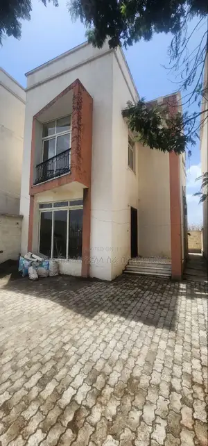 Photo - Furnished 5bdrm House in Ccd Real State, Oromia-Finfinne for sale