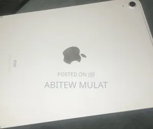 New Apple iPad (2022) 128 GB Silver
