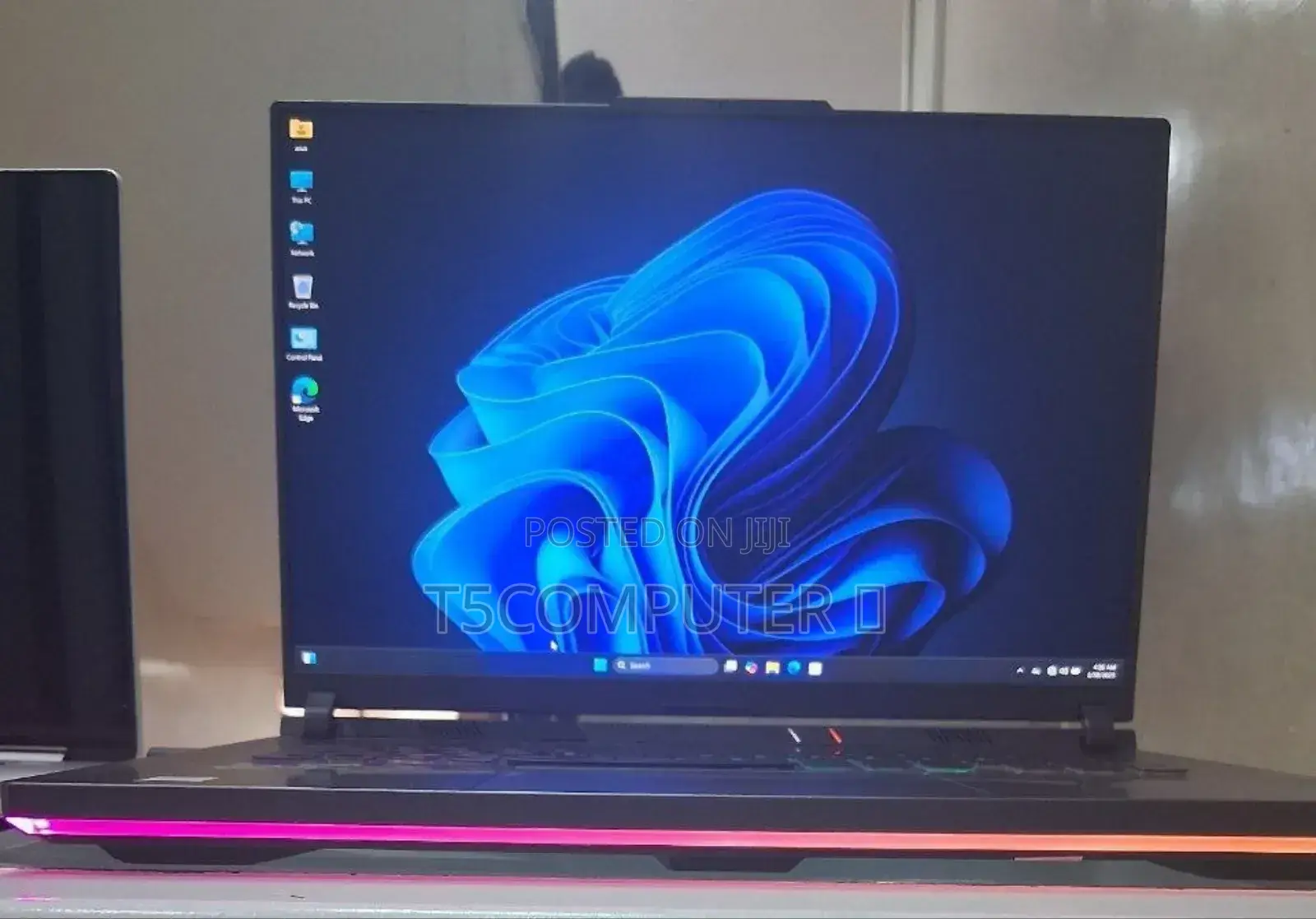 New Laptop Asus 16GB Intel Core I7 SSD 1T