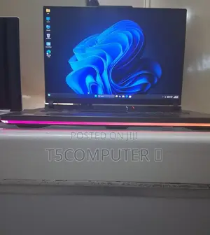 New Laptop Asus 16GB Intel Core I7 SSD 1T