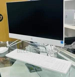 Photo - New HP 200 G4 22 All-in-One 8GB Intel Core I7 SSD 512GB