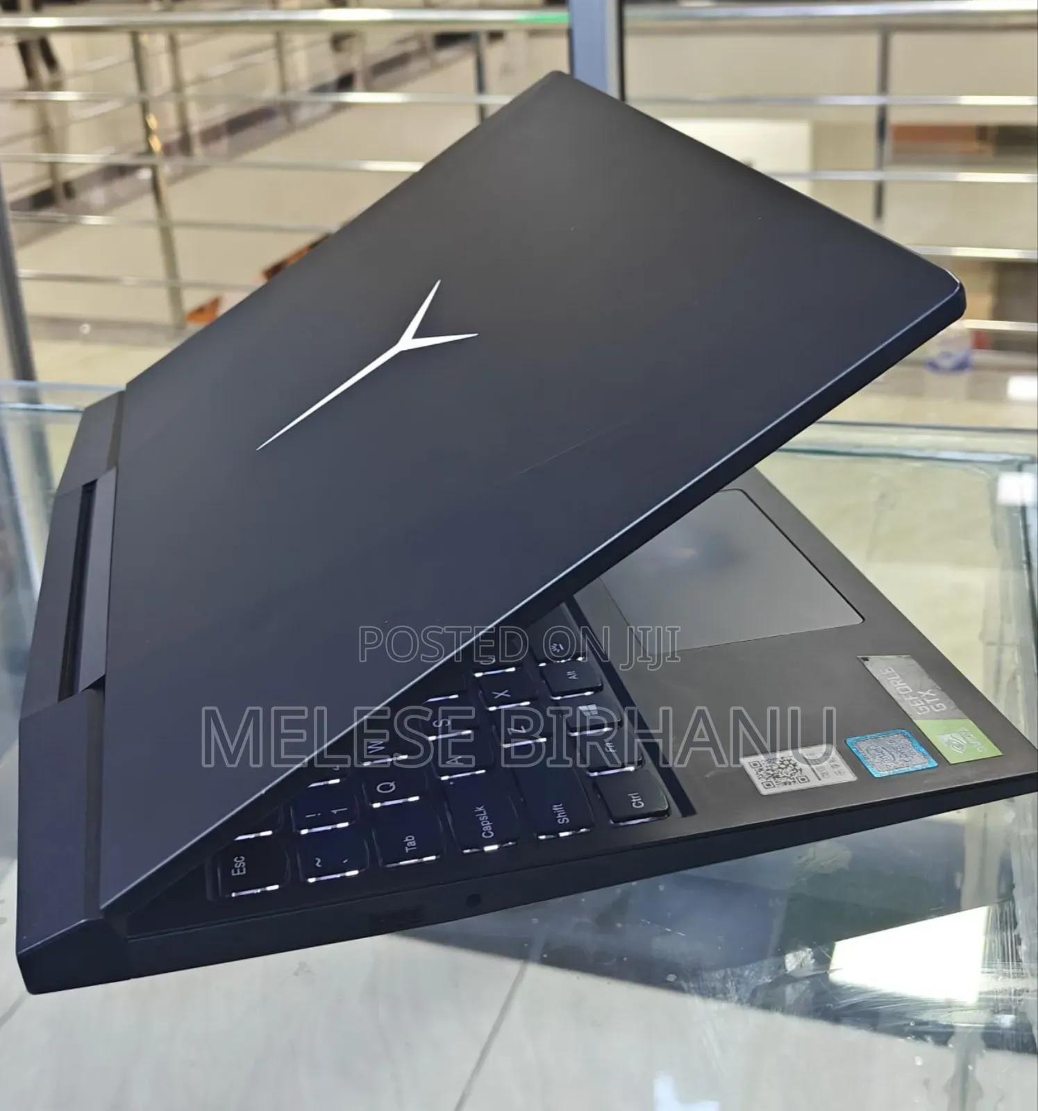 New Laptop Lenovo Legion Y730 16GB Intel Core I5 SSD 1T
