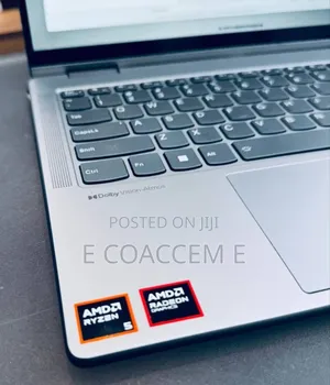 New Laptop Lenovo 8GB AMD Ryzen 5 SSD 512GB