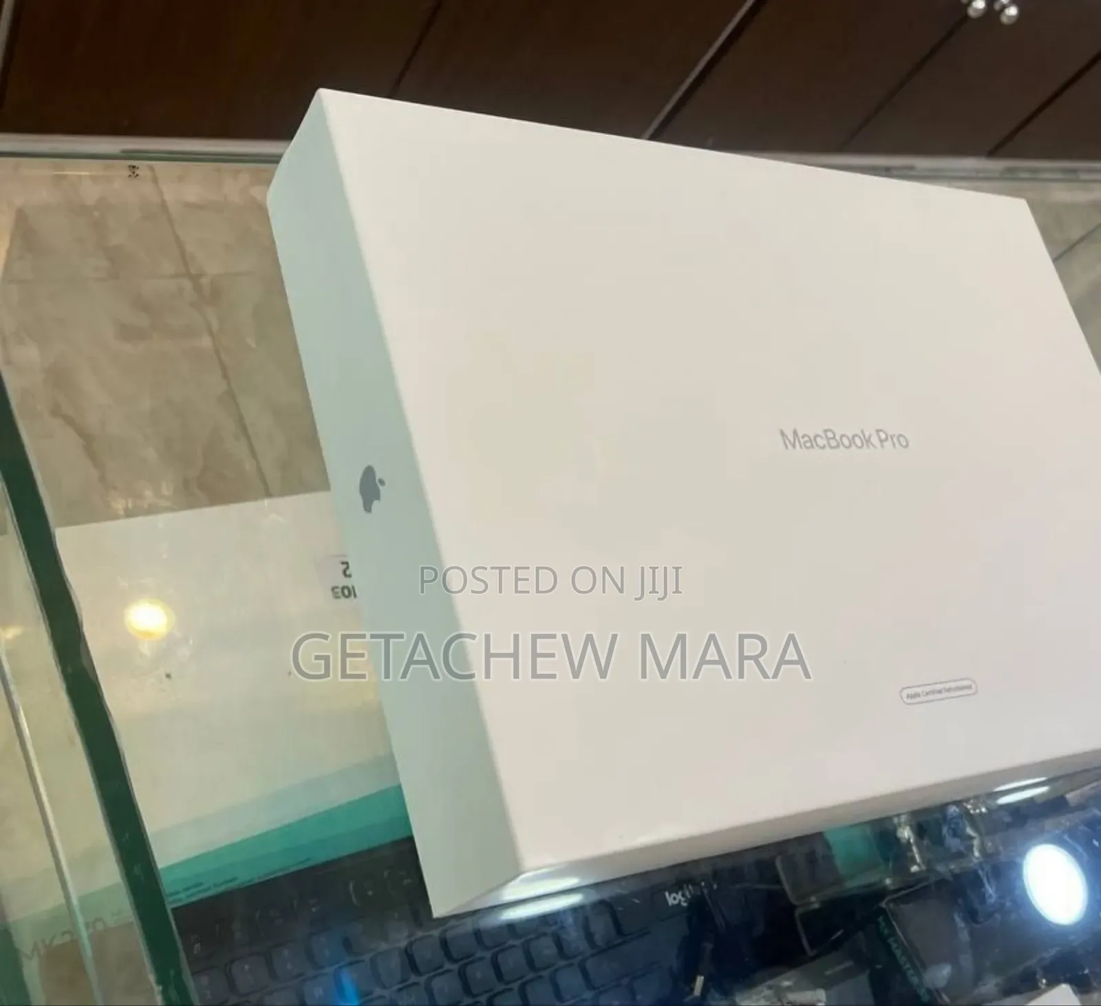 New Laptop Apple MacBook Pro M1 16GB Intel Core I7 SSD 1T