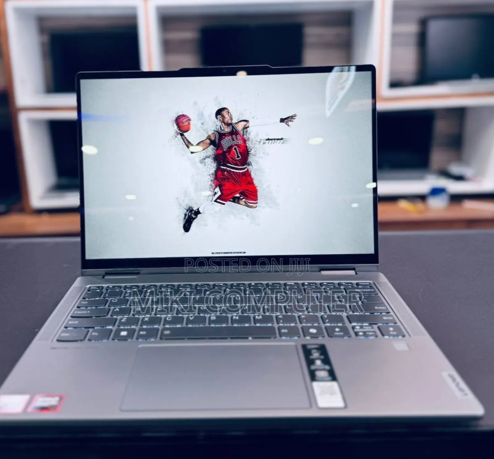 New Laptop Lenovo ThinkPad Yoga 8GB Intel Core Ultra 5 SSD 512GB