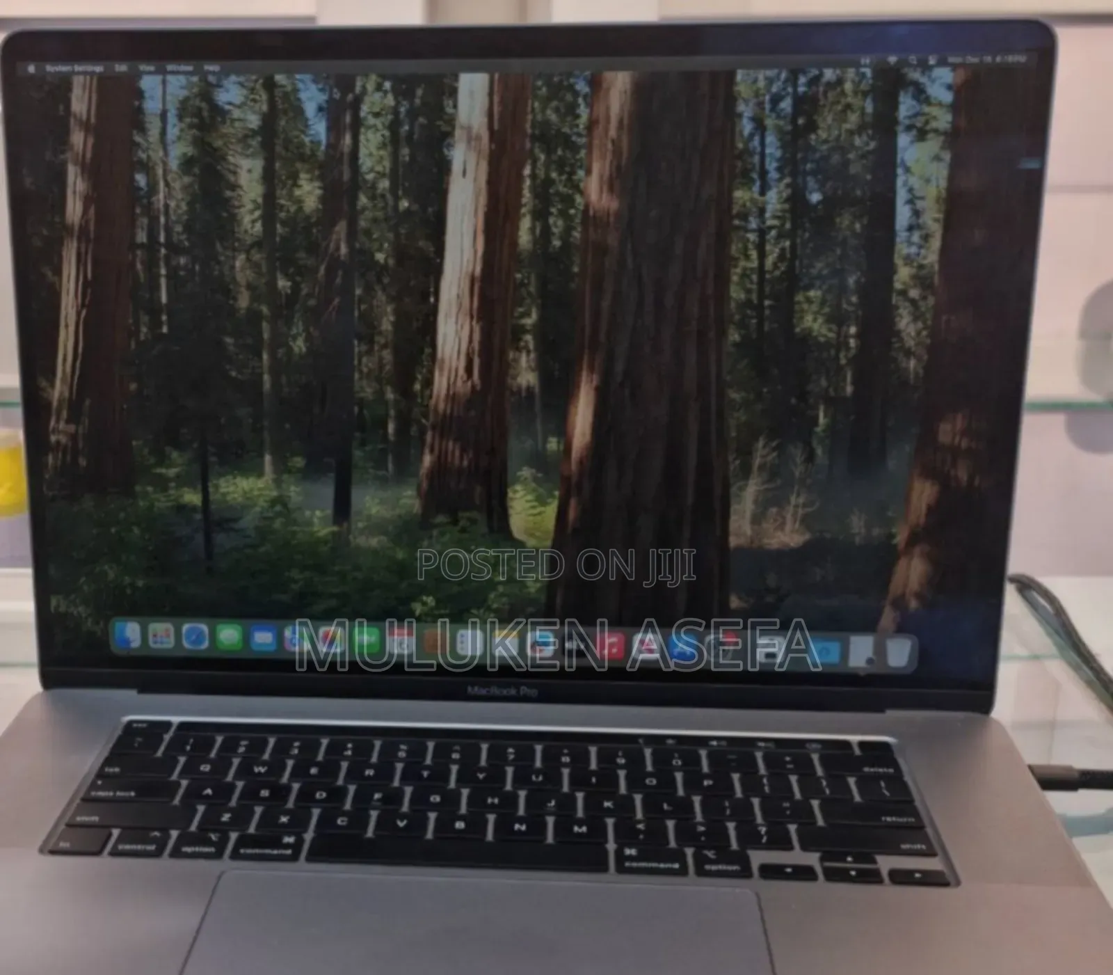 New Laptop Apple MacBook Pro M1 16GB Intel Core I7 SSD 512GB