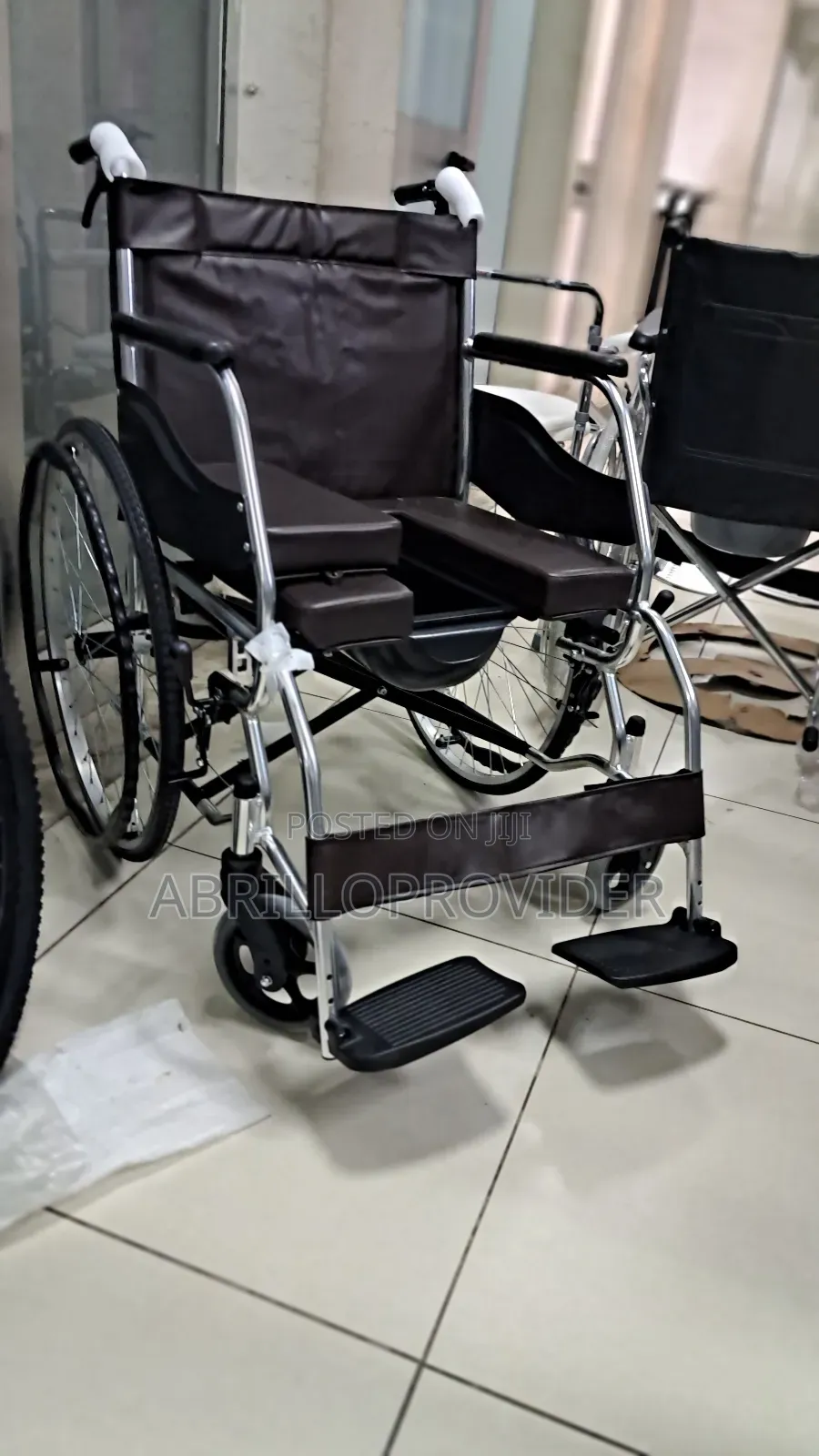 Toilet Wheelchairنwheelchairقwheelchair