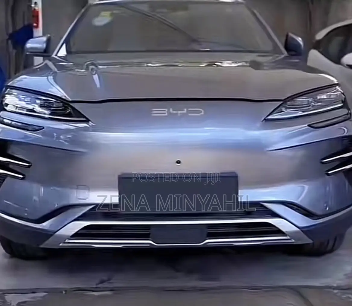 New BYD Song Plus 2025 Gray