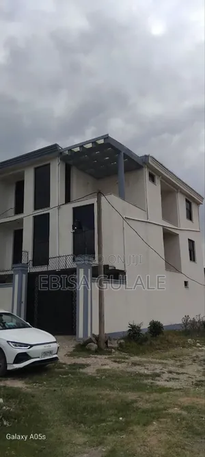 Furnished 5bdrm Bungalow in Oromia-Finfinne for sale