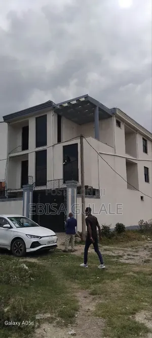 Furnished 5bdrm Bungalow in Oromia-Finfinne for sale