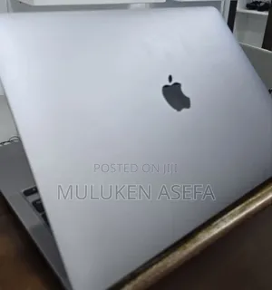 Photo - New Laptop Apple MacBook Air 2020 M1 8GB Intel Core I7 SSD 256GB