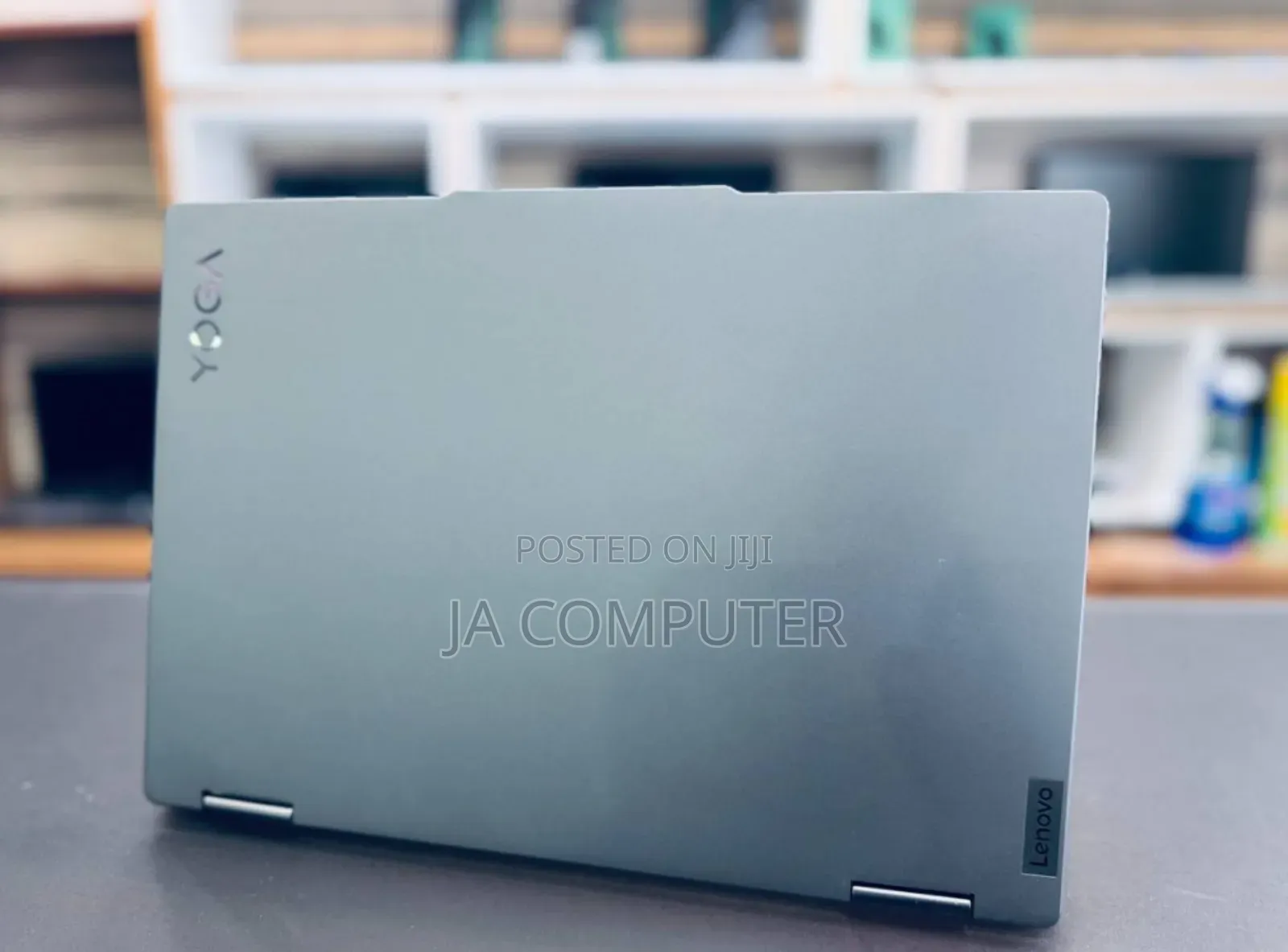 New Laptop Lenovo Yoga 7i 8GB AMD Ryzen 5 SSD 512GB