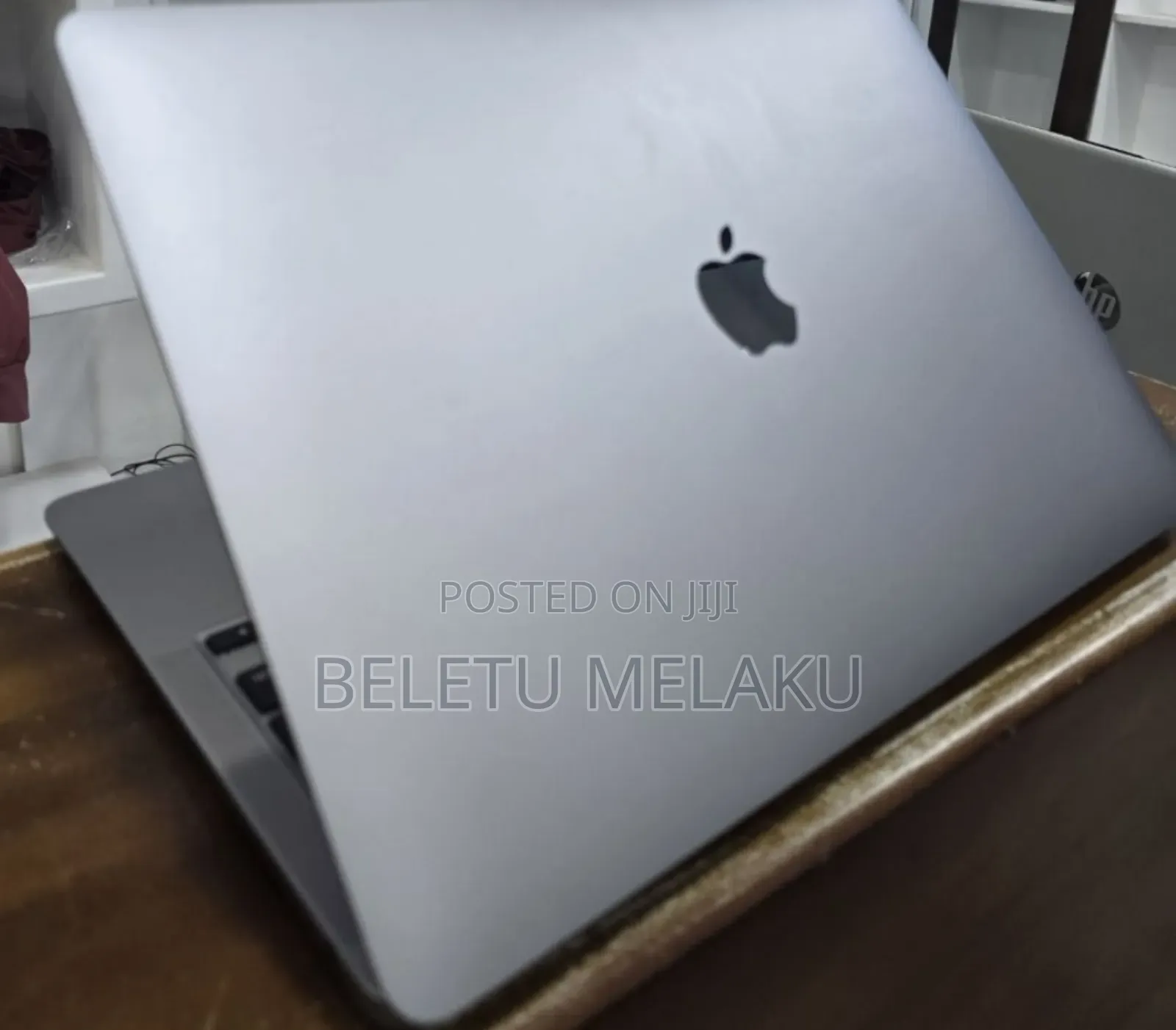 New Laptop Apple MacBook Air 2020 M1 8GB Apple M1 SSD 256GB