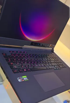 Photo - New Laptop Asus ROG Strix G17 16GB AMD Ryzen 9 SSD 1T