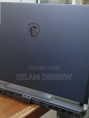 New Laptop MSI Vector 17 HX AI A2XWJG 16GB AMD Ryzen 7 SSD 1T