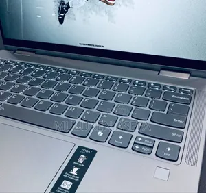 New Laptop Lenovo Yoga 7i 16GB Intel Core Ultra 5 SSD 512GB