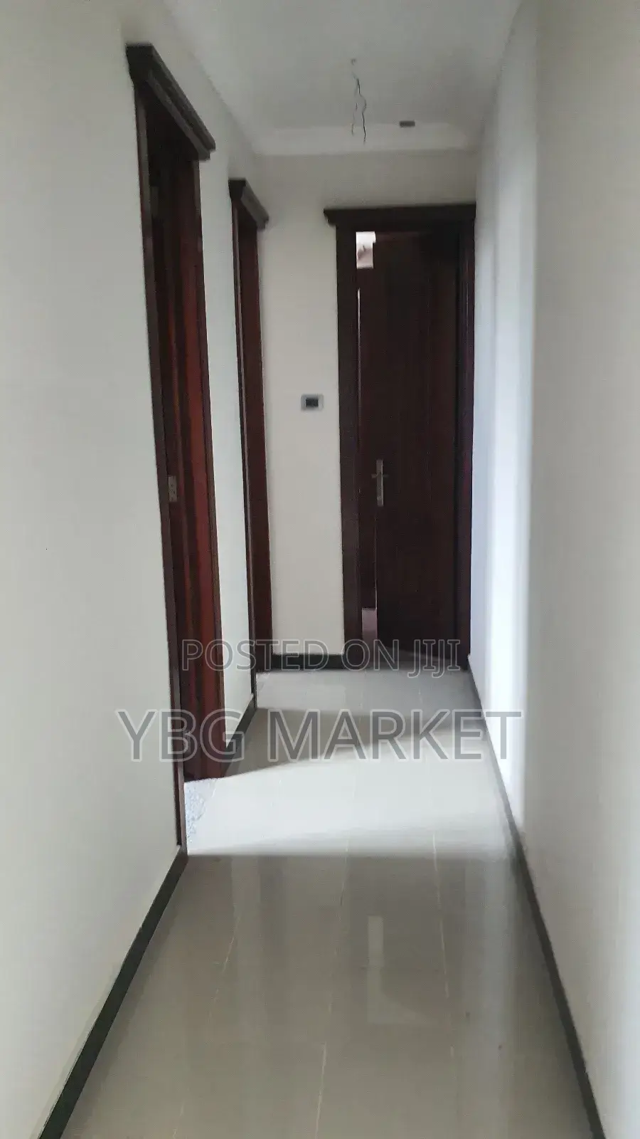 Furnished 2bdrm Apartment in Appartment, Yeka for sale