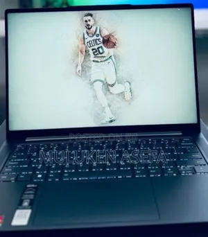 Photo - New Laptop Lenovo IdeaPad Yoga 11 16GB AMD Ryzen 7 SSD 1T