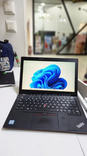 New Laptop Lenovo ThinkPad Yoga 16GB Intel Core I5 SSD 256GB