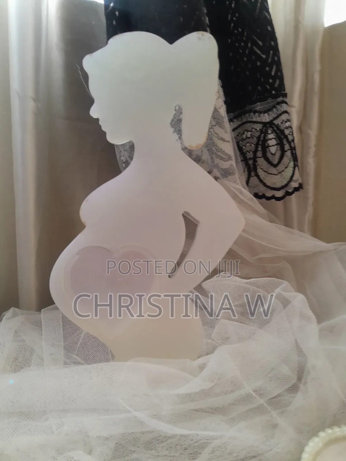 Elegant Pregnant Woman Silhouette Decor