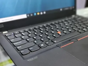 New Laptop Lenovo ThinkPad T14 32GB Intel Core I7 SSD 512GB