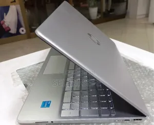 New Laptop HP Stream Notebook 8GB Intel Core I3 SSD 1T