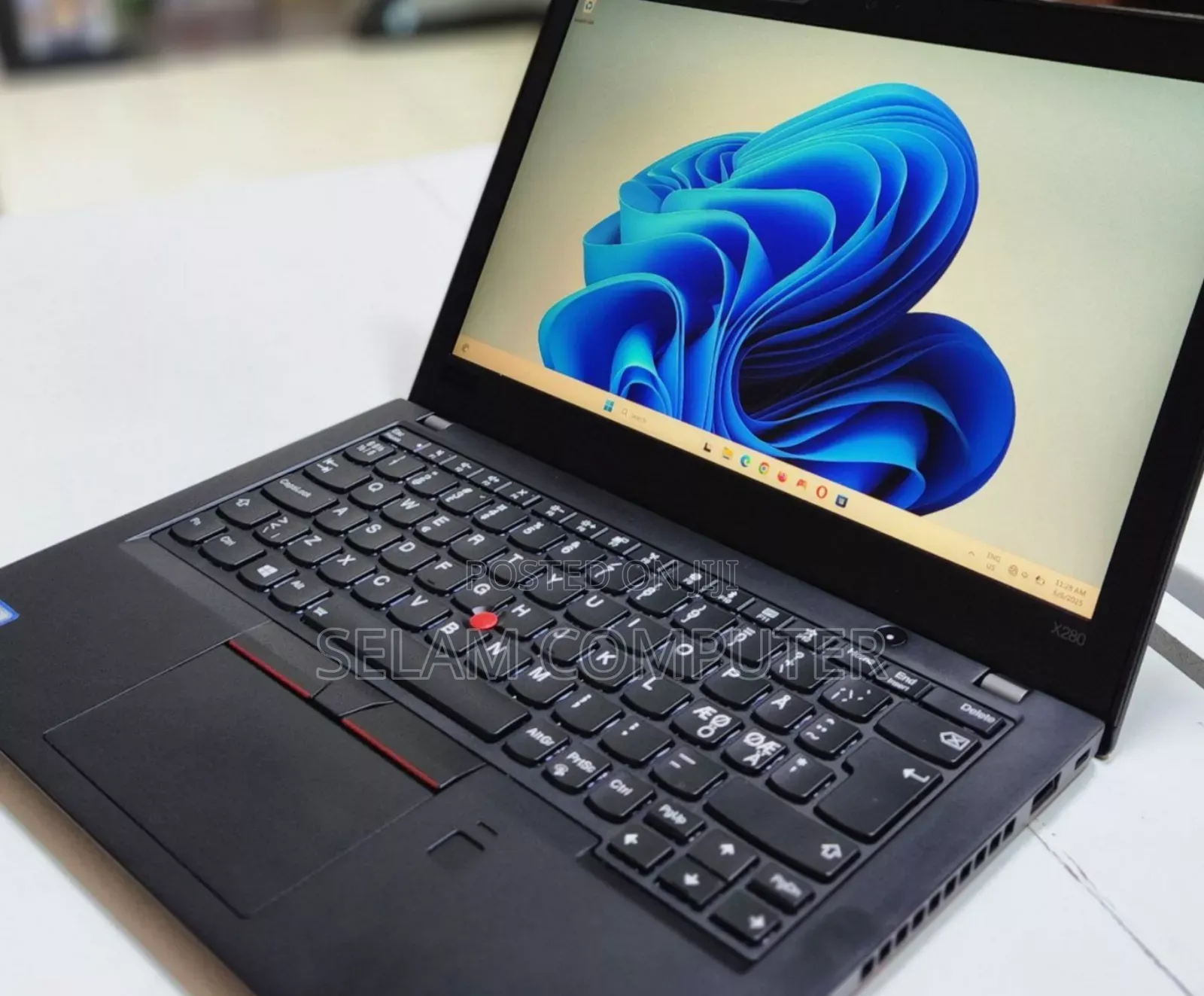 New Laptop Lenovo ThinkPad X280 16GB Intel Core I5 SSD 256GB