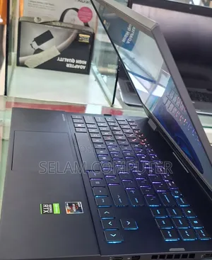 New Laptop HP Omen 15 16GB AMD Ryzen 7 SSD 512GB