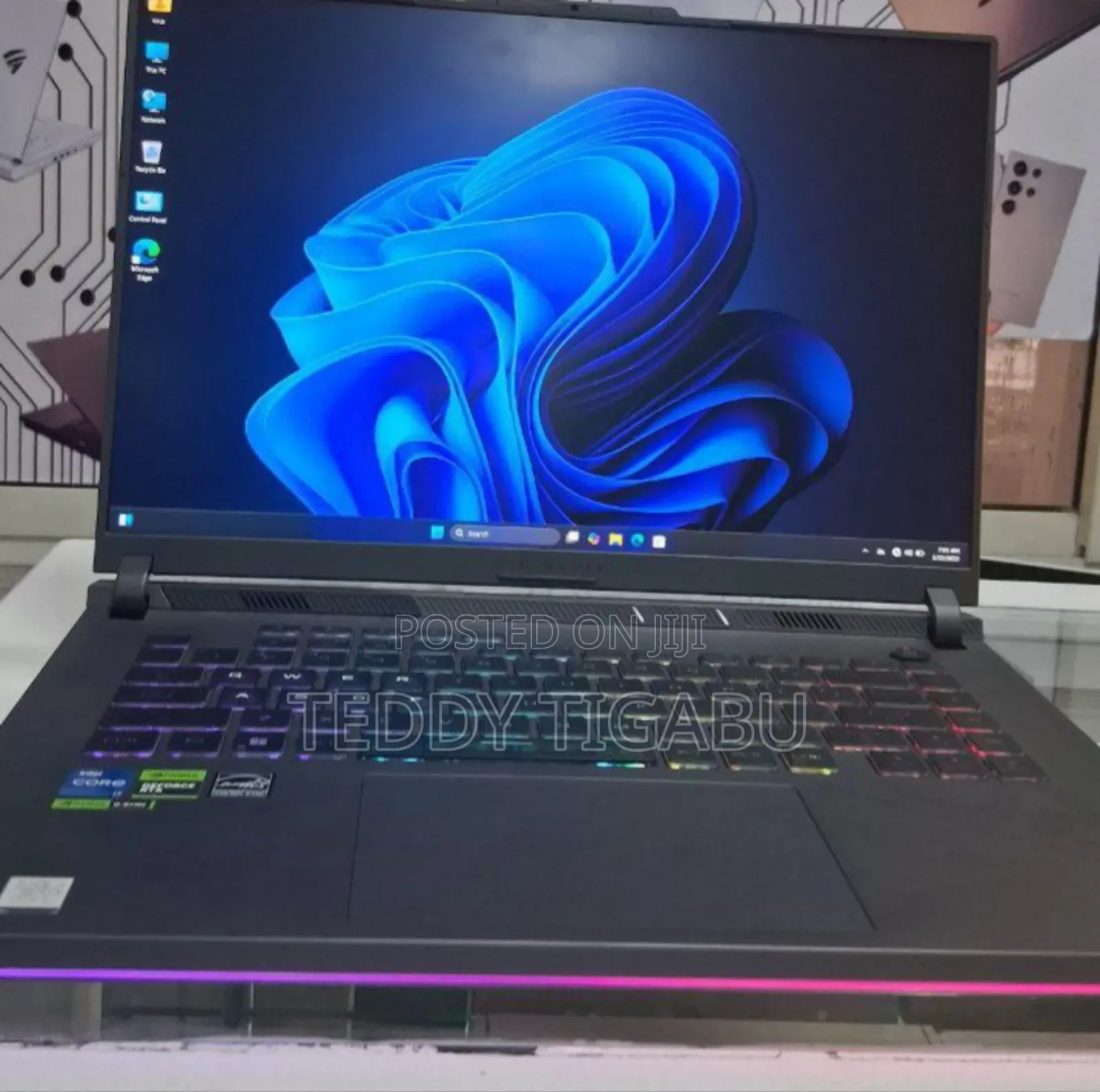 New Laptop Asus ROG Strix G16 G614 32GB Intel Core I7 SSD 1T