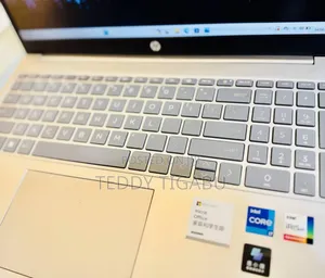 New Laptop HP Stream Notebook 16GB Intel Core I7 SSD 1T