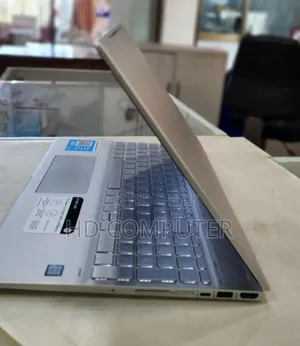 New Laptop HP Envy X360 12GB Intel Core I7 SSD 512GB