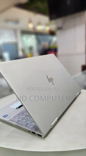 New Laptop HP Envy X360 12GB Intel Core I7 SSD 512GB