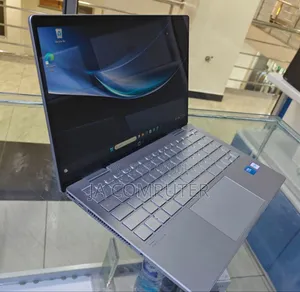 New Laptop HP Pavilion 15 8GB Intel Core Ultra 5 SSD 1T