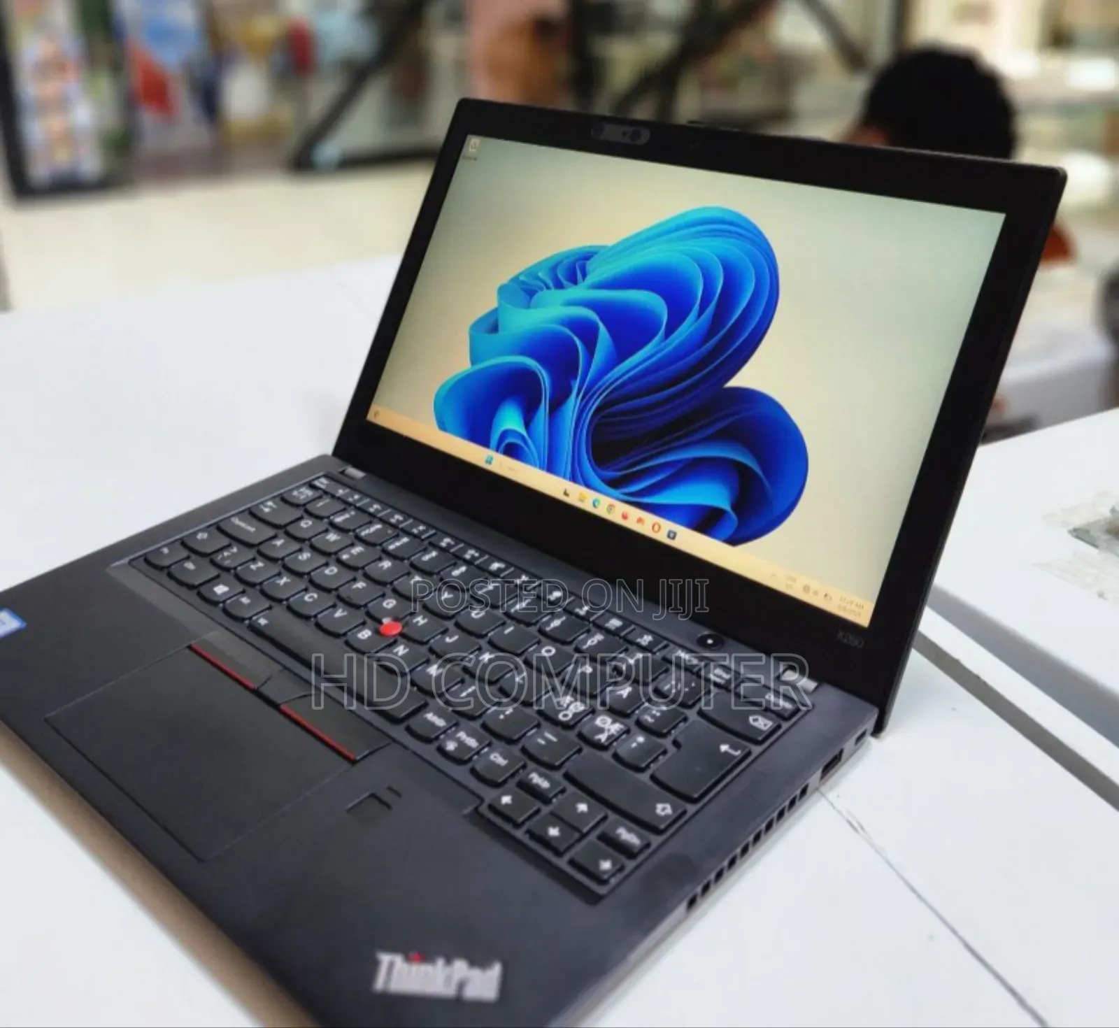 New Laptop Lenovo ThinkPad X280 8GB Intel Core I5 SSD 256GB