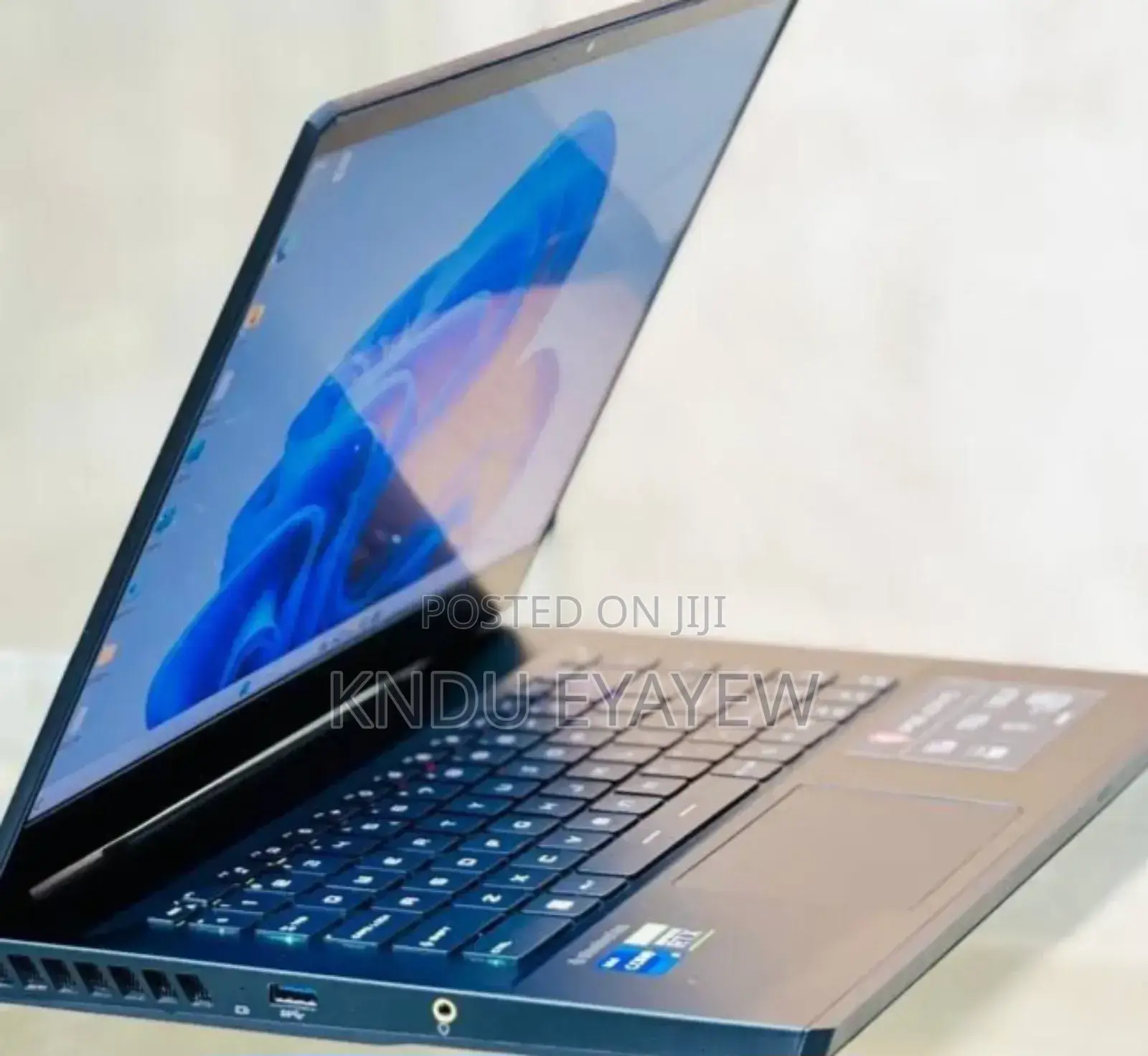 New Laptop MSI GP75 Leopard 16GB Intel Core I7 SSD 1T