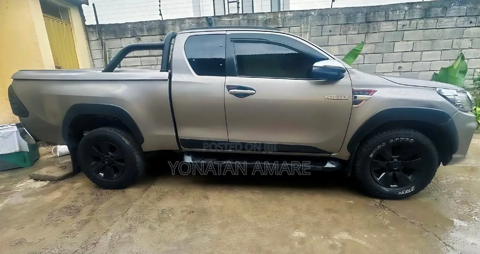Toyota Hilux 2019 Brown
