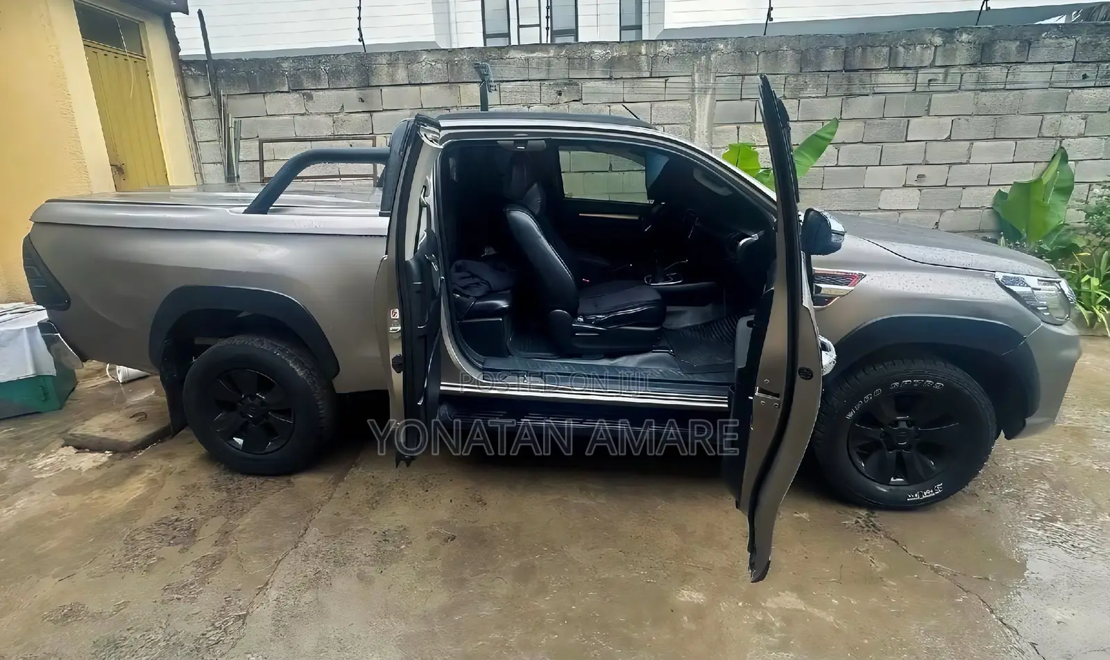 Toyota Hilux 2019 Brown