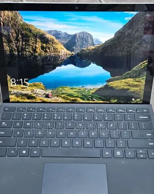 New Laptop Microsoft Surface Pro 6 8GB Intel Core I7 SSD 256GB