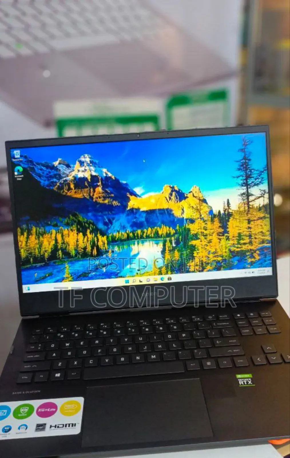 New Laptop HP Omen 15 16GB AMD Ryzen 7 SSD 512GB