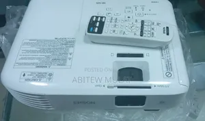 Epson Projector With Remote Model Name: Eb-s05 Hardware