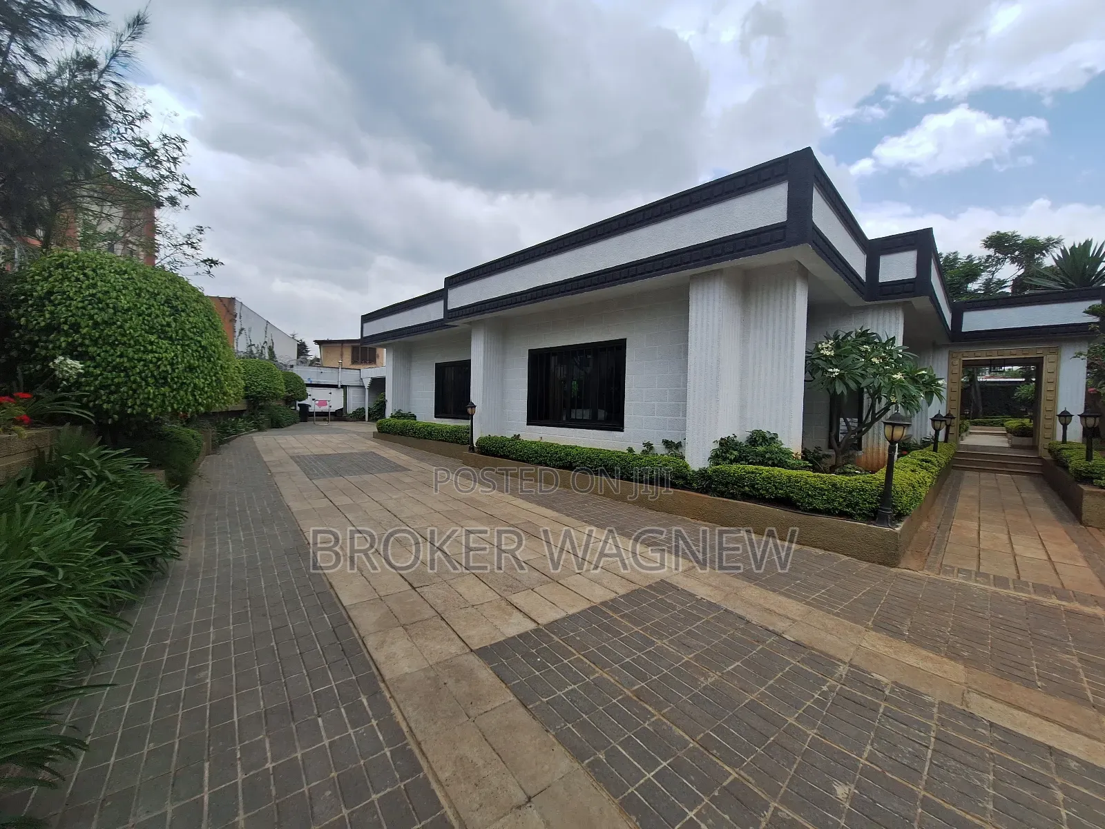 3bdrm Villa in Kirkos for sale