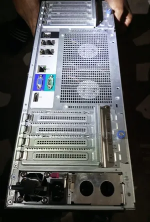 Server HP ProLiant ML30 G10 E-2224 32GB Intel Xeon HDD 1T