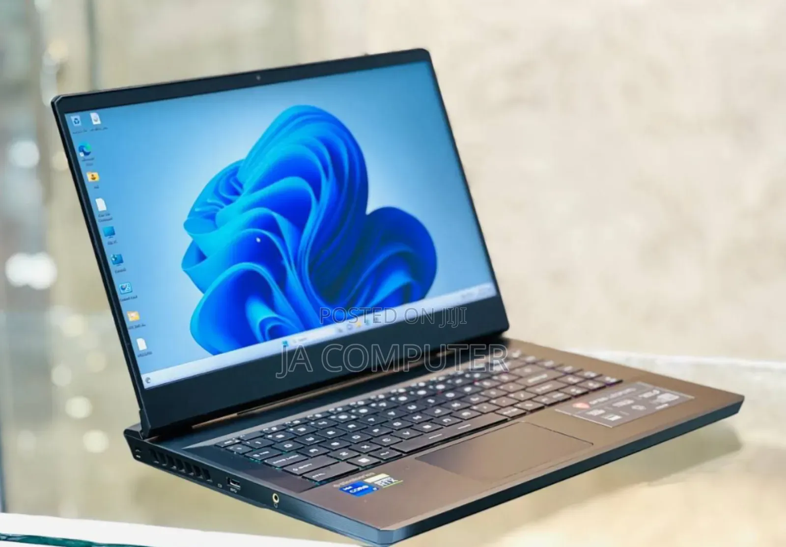 New Laptop MSI 16GB Intel Core I7 SSD 1T