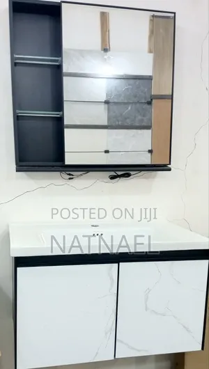 Photo - Shawer Cabinet