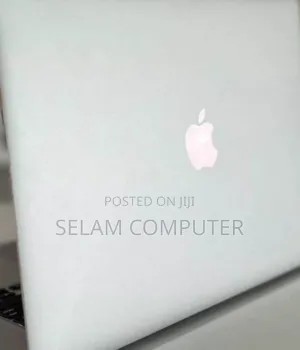 New Laptop Apple MacBook Pro 2015 16GB Intel Core I7 SSD 256GB