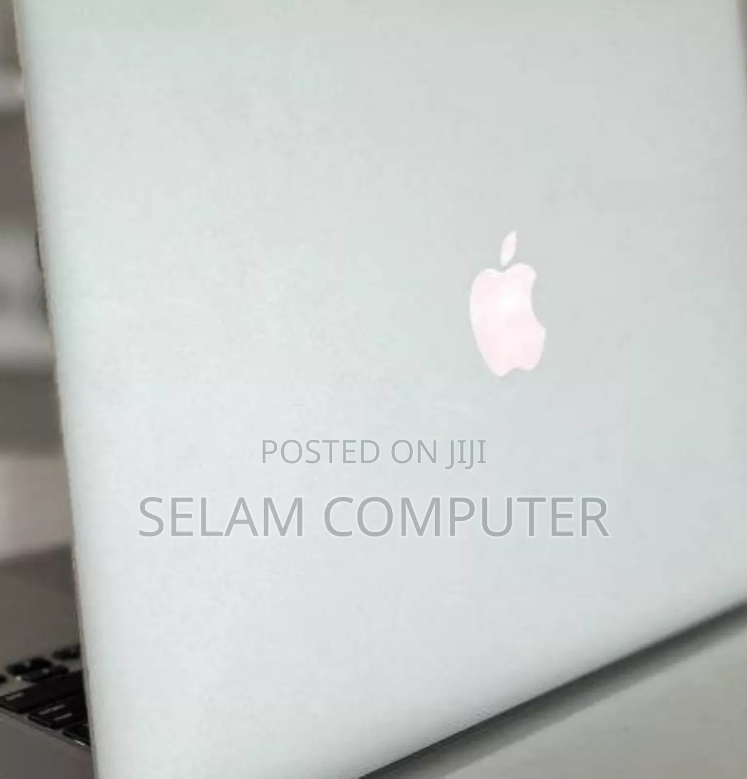 New Laptop Apple MacBook Pro 2015 16GB Intel Core I7 SSD 256GB