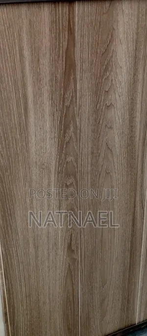 Photo - Ceramic Porcelain